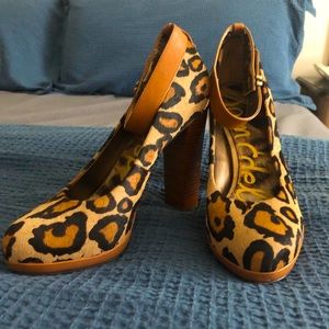 Sam Edelman Leopard print pumps with ankle strap